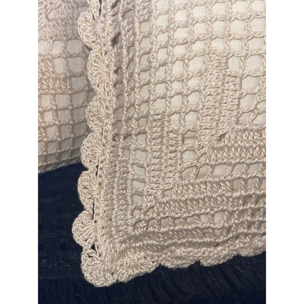 Vintage Square Beige‎ Crochet Pillows 10" X 10" Set Of 3 - Picture 3 of 7